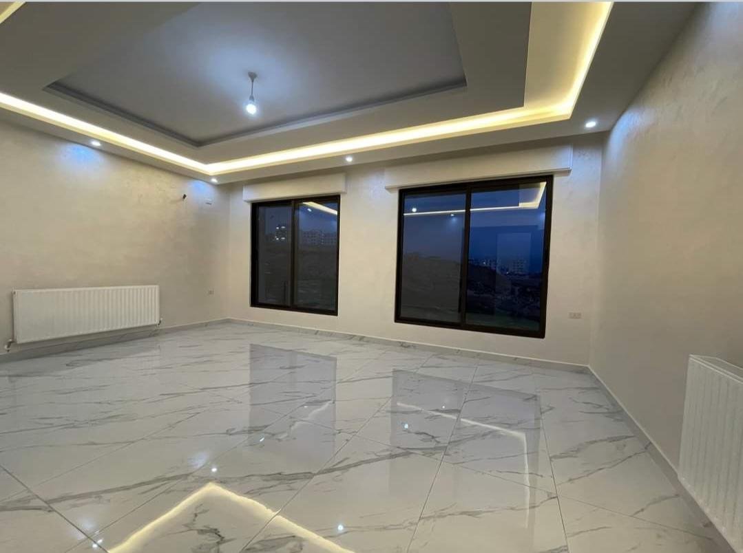 أعمال الزجاج والمرايا